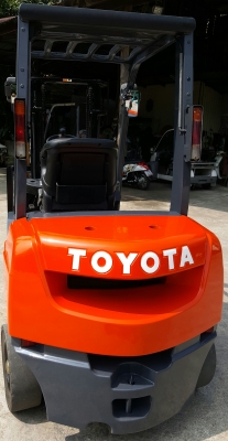 ขายรถยก ฟอร์คลิฟต์TOYOTA 8FG25 เก่าญี่ปุ่น