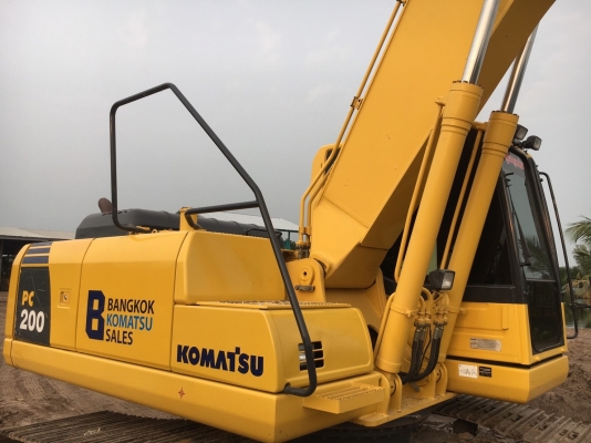 ขาย KOMATSU PC200-8 (9000 ชั่วโมง) ขอรูปเพิ่มได้ครับ  รถสวยพร้อมใช้งาน สนใจติดต่อเจ้าของโดยตรง 081-4283210 ไอดีไลน์ Adul.14