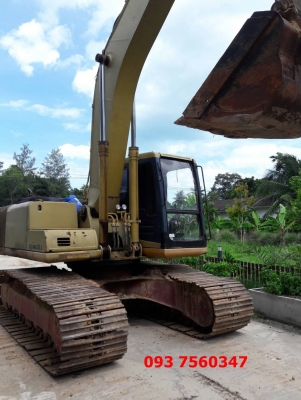 ขายรถแบคโฮ KOMATSU PC200-6 S/N 8400X ขายรถแบคโฮ KOMATSU PC200-6 S/N 8400X