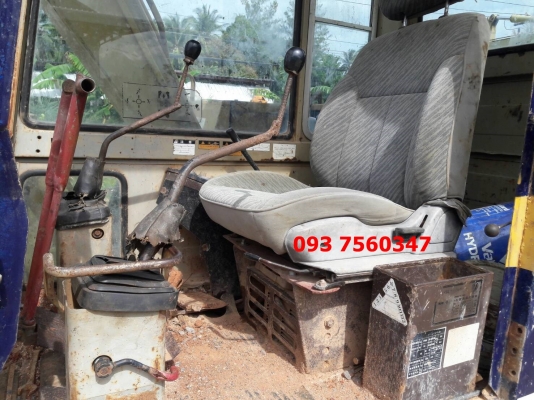 ขายรถแบคโฮ ติดไลห์ใช้กับหัวกระแทก KOMATSU PC 60-5