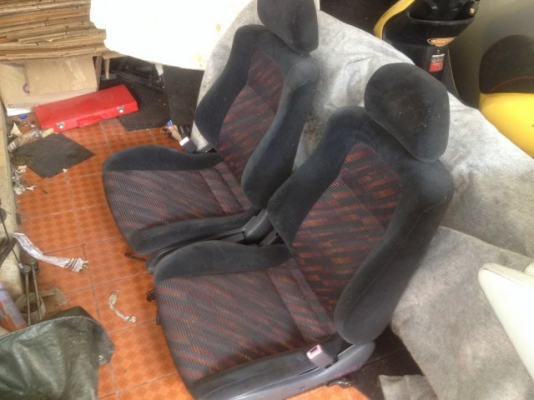 เบาะ TOYOTA LEVIN เก่าญี่ปุ่นเเท้สภาพสวยๆไม่มีขาดไม่มียุบ คู่ละ