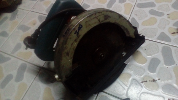 เลื่อยวงเดือน OKURA 7 นิ้ว 5800 NB 1050W เลื่อยวงเดือน OKURA 7 นิ้ว 5800 NB 1050W