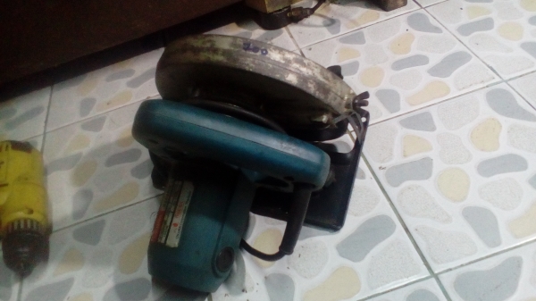 เลื่อยวงเดือน OKURA 7 นิ้ว 5800 NB 1050W เลื่อยวงเดือน OKURA 7 นิ้ว 5800 NB 1050W