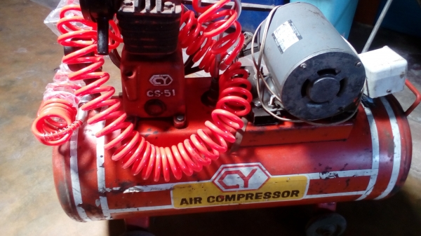 ปั๊มลมสายพาน CY Air compresser ขนาด 36 ลิตร ปั๊มลมสายพาน CY Air compresser ขนาด 36 ลิตร