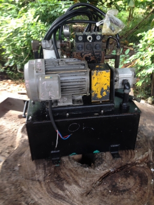 ขาย โซลินอยด์วาล์วไฮดอลิก ขาย โซลินอยด์วาล์วไฮดอลิก