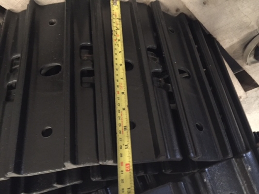 มีโซ่พร้อมใบแทรคใหม่ สำหรับ PC20-PC25 นำเข้ามาจากญี่ปุ่น