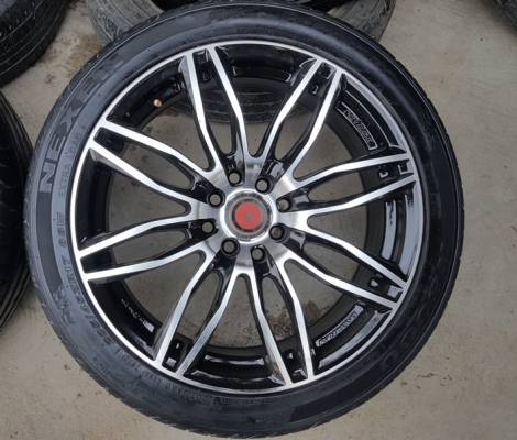 ขายล้อSAMURAI AZURA 17 4รู100-114 พร้อมยาง 4 ล้อ ขายล้อSAMURAI AZURA 17 4รู100-114 พร้อมยาง 4 ล้อ