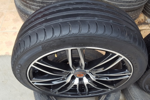 ขายล้อSAMURAI AZURA 17 4รู100-114 พร้อมยาง 4 ล้อ ขายล้อSAMURAI AZURA 17 4รู100-114 พร้อมยาง 4 ล้อ