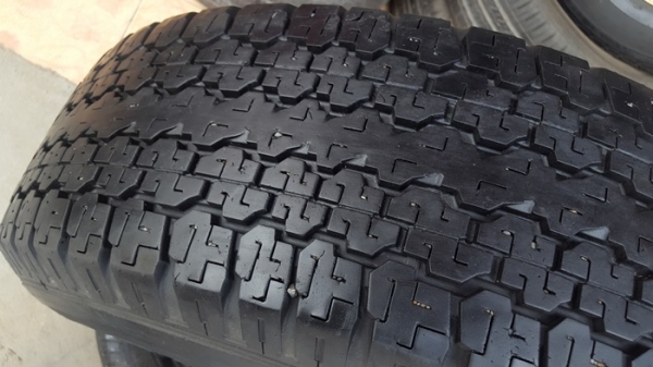 ขายล้อISUZU HI-LANDER 16ยาง245/70/16 ปี 12 4 ล้อ