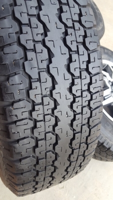 ขายล้อISUZU HI-LANDER 16ยาง245/70/16 ปี 12 4 ล้อ