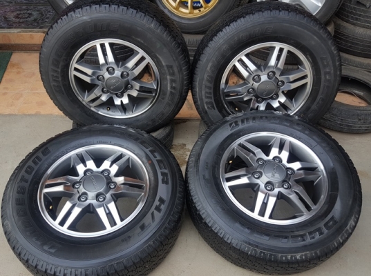 ขายล้อISUZU HI-LANDER 16ยาง245/70/16 ปี 12 4 ล้อ