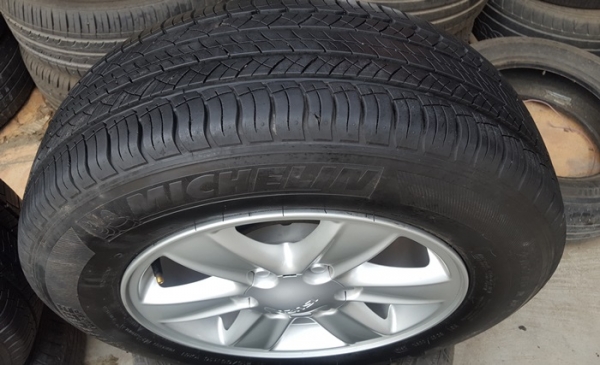 ขายล้อISUZU All New16 ยาง 215/60/16 ปี 14 4 ล้อ