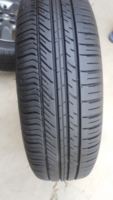 ขายล้อNISSAN March สีกัล 15 ยาง ปี 14 4 ล้อ ขายล้อNISSAN March สีกัล 15 ยาง ปี 14 4 ล้อ