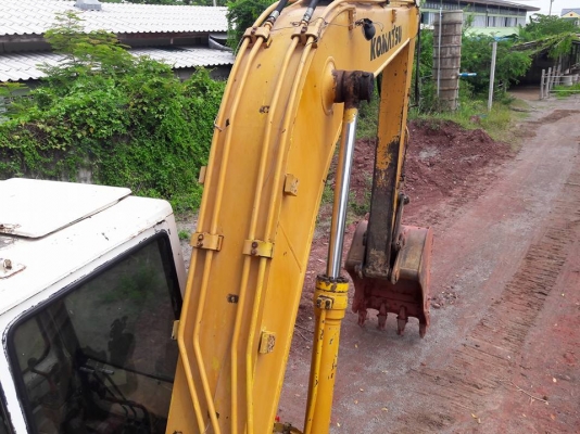 ขาย120-5 รถสวยทำงานอยู่ สนใจโทร0805771468อาท