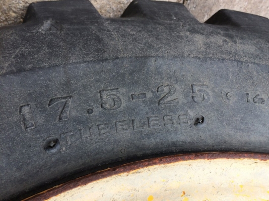 TCM L20-3 ปี 2007 นำเข้าจากญี่ปุ่น ถึงไทยแล้วครับ สภาพดี ไม่แพง TCM L20-3 ปี 2007 นำเข้าจากญี่ปุ่น ถึงไทยแล้วครับ สภาพดี ไม่แพง