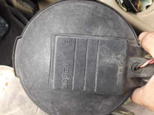 สปอตไลท์ Bosch สีเหลือง