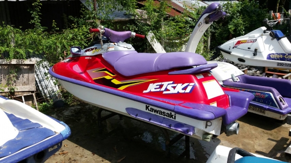 คาวา zxi 1100  79,000