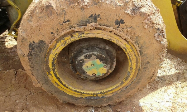 ขาย รถตัก TCM STD15 เอวอ่อน พร้อมใช้งานครับ ขาย รถตัก TCM STD15 เอวอ่อน พร้อมใช้งานครับ