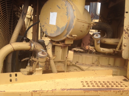 ขายรถแทรกเตอร์ CAT D6R รถสวย สะภาพใช้งานได้ พร้อมลิปเปอร์ เล่มทะเบียน ราคา1250000 ต่อรอง