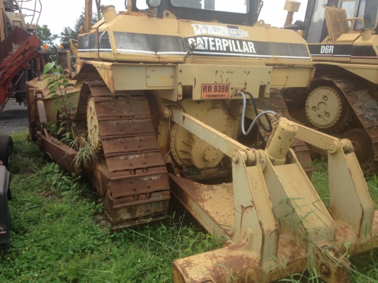 ขายรถแทรกเตอร์ CAT D6R รถสวย สะภาพใช้งานได้ พร้อมลิปเปอร์ เล่มทะเบียน ราคา1250000 ต่อรอง