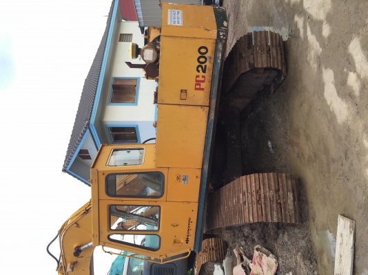 komatsu pc200-2 komatsu pc200-2