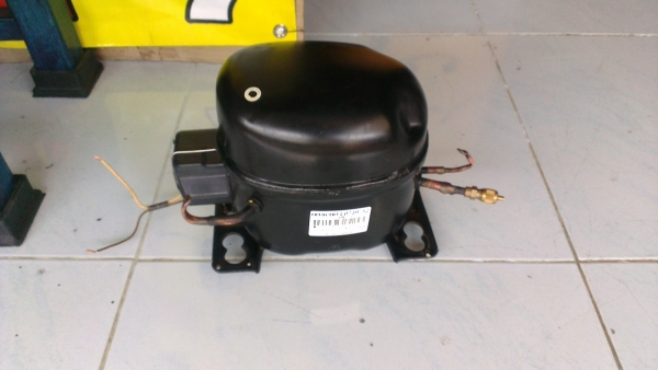 ขายคอมเพรสเซอร์ตู้เย็น