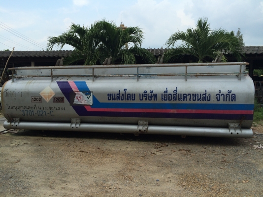 ถังน้ำมัน 16000 ลิตร เดิม บาง ไร้รอยปะครับ ถังน้ำมัน 16000 ลิตร เดิม บาง ไร้รอยปะครับ