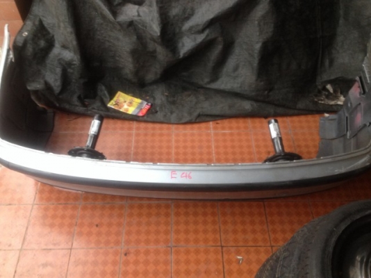 กันชนหลัง BMW E46 เก่าญี่ปุ่นเเท้สภาพสวยของครบๆ กันชนหลัง BMW E46 เก่าญี่ปุ่นเเท้สภาพสวยของครบๆ