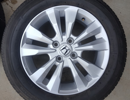 ขายล้อHONDA CITY 15 ยางปี 15  4 ล้อ