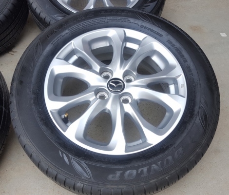 ขายล้อMazda2 Skyavtiv 15 พร้อมยาง 4 ล้อ
