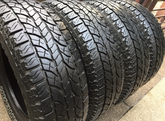 ยาง All Yokohama 245 70 16 สิ้นปี15 ดอกเต็ม ใช้ยาว ราคาไม่แพง ยาง All Yokohama 245 70 16 สิ้นปี15 ดอกเต็ม ใช้ยาว ราคาไม่แพง