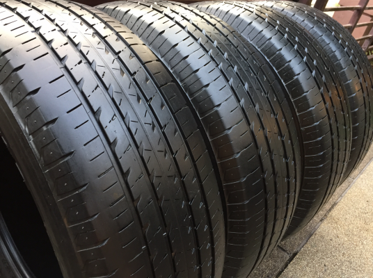 ยาง Firestone 265 65 17 กลางปี15 ดอกเต็ม ไม่มีปะ ราคาไม่แพง