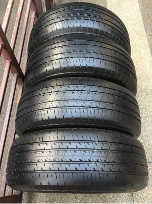 ยาง Firestone 265 65 17 กลางปี15 ดอกเต็ม ไม่มีปะ ราคาไม่แพง