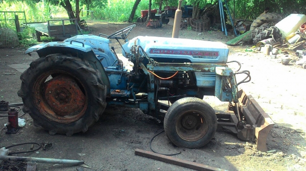 รถไถฮิโนโมโต้23แรงตามสภาพคับ