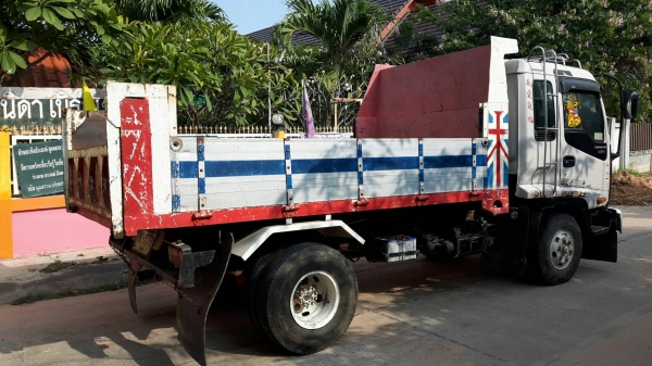 ขายรถดั้ม 6ล้อ DECA 195แรง ยาง8 หัวท็อป พวงมาลัยเพาว์ แอร์ เบลคทิฟฟี่ ขายรถดั้ม 6ล้อ DECA 195แรง ยาง8 หัวท็อป พวงมาลัยเพาว์ แอร์ เบลคทิฟฟี่