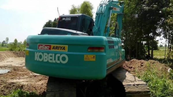 ขาบ 1,790,000 KOBELCO  SK140LC SUPER X ทำงาน 5,823 ชั่วโมง เครื่องดี ไฟฟ้าครบ  เอกสารอินวอยท์ รถสวยพร้อมใช้ รถอยู่ จ.ร้อยเอ็ด  090-772-3710 090-772-3708