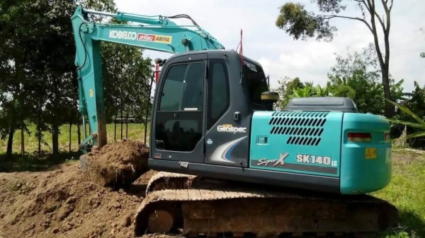 ขาบ 1,790,000 KOBELCO  SK140LC SUPER X ทำงาน 5,823 ชั่วโมง เครื่องดี ไฟฟ้าครบ  เอกสารอินวอยท์ รถสวยพร้อมใช้ รถอยู่ จ.ร้อยเอ็ด  090-772-3710 090-772-3708