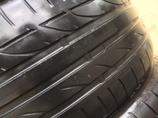 ขายยาง BRIDGESTONE POTENZA S001 245-45-19,275-40-19 ปี13 ดอกหนาจัด ไม่มีตำหนิ ไม่มีปะ ชุดละ 9,900 บาท