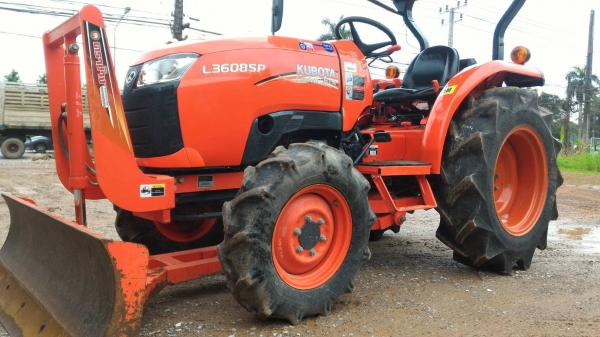 ขายรถไถ KUBOTA L3608 SP รถสวยสภาพเดิมๆ ใช้งานมา 306 ชั่วโมง รับประกันเครื่องยนต์ 500ชั่วโมง หรือ 3 เดือน  ราคา 350,000 บาท อ.แกลง จ.ระยอง DC Tractor Rayong 0818618678,0899347475 https://www.facebook.com/DC-Tractor-Rayong-3071545327&hellip;/shop&hellip; id