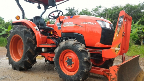 ขายรถไถ KUBOTA L3608 SP รถสวยสภาพเดิมๆ ใช้งานมา 306 ชั่วโมง รับประกันเครื่องยนต์ 500ชั่วโมง หรือ 3 เดือน  ราคา 350,000 บาท อ.แกลง จ.ระยอง DC Tractor Rayong 0818618678,0899347475 https://www.facebook.com/DC-Tractor-Rayong-3071545327&hellip;/shop&hellip; id