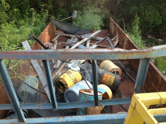 กะบะรถ. 6ล้อใส่อีสุ npr. 115.  กว้าง2.10 ยาว5เมตร 16000