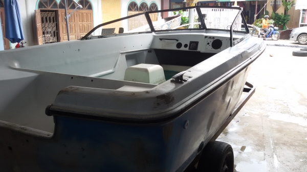 เรือYAMAHA STA15 นำเข้า เรือเปล่าสภาพดี ไม่รวมเทรลเลอร์