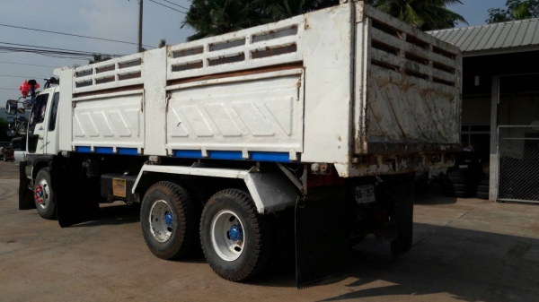 รถบรรทุกฮีโน3H10ล้อ 2เพลาดั้มกะบะสามมิตร(เจ้าของขายเอง0817254066) รถบรรทุกฮีโน3H10ล้อ 2เพลาดั้มกะบะสามมิตร(เจ้าของขายเอง0817254066)