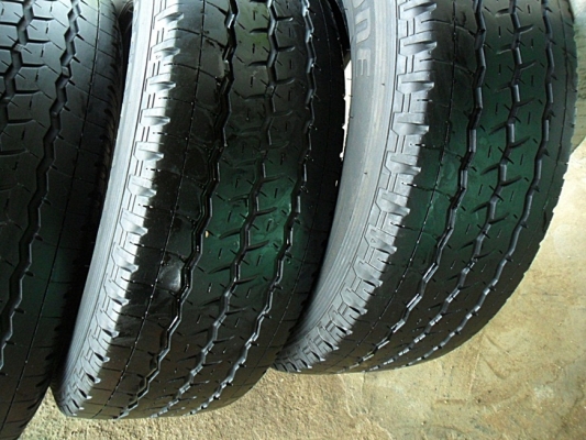 ยางกระบะขอบ15 บริดสโตน215-70-15 ลงพื้นปี15 (4เส้น4,500)ดอกหนา1เซ็น