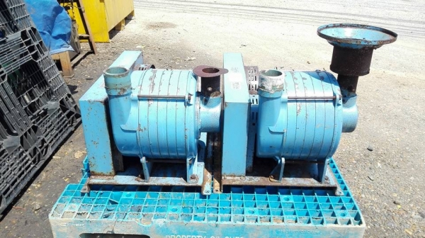 โบวเวอร์ญี่ปุ่น SOUNDLESS BLOWER Made in JAPAN มอเตอร์ Mitsu 7.5 HP สลับสายใช้ 380V ลงตู้สวยๆ