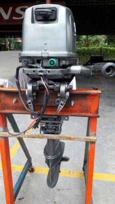 เครื่องเรือ SUZUKI 30 แรง หาง 21 เก่าญี่ปุ่น