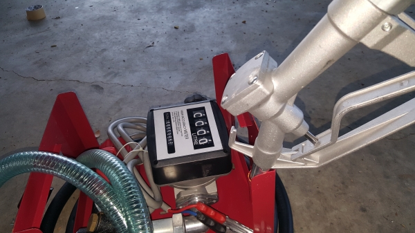 ปั้มจ่ายน้ำมัน พร้อมใช้ รหัวสินค้า B3 - 1 ใช้ไฟ 12 V