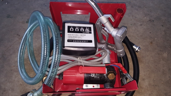 ปั้มจ่ายน้ำมัน พร้อมใช้ รหัวสินค้า B3 - 1 ใช้ไฟ 12 V