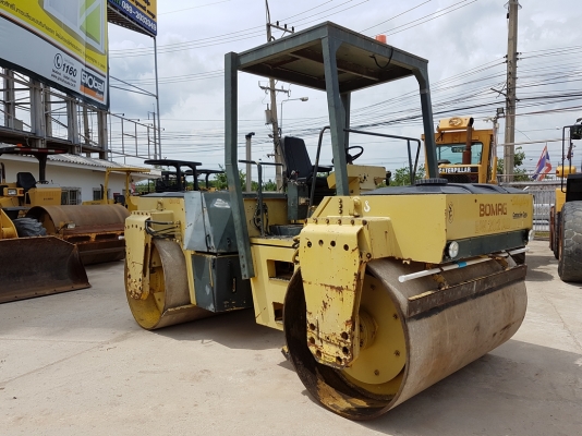 ใหม่พึ่งถึงไทย รถบด 11 ตัน BOMAG BW202ADS นำเข้าจาก USA แท้ 100 สภาพสวย ไม่เคยใช้งานในไทย