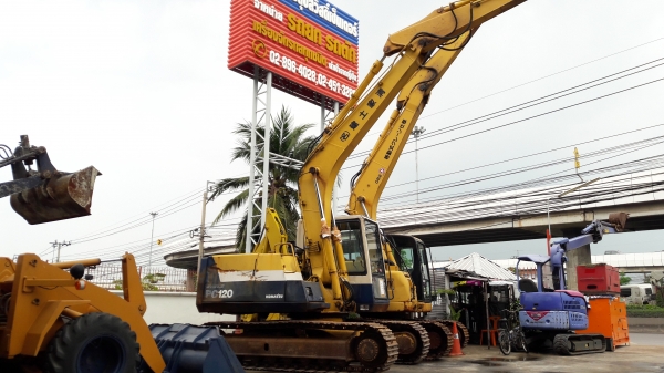 ขายรถขุด KOMATSU PC120-5
